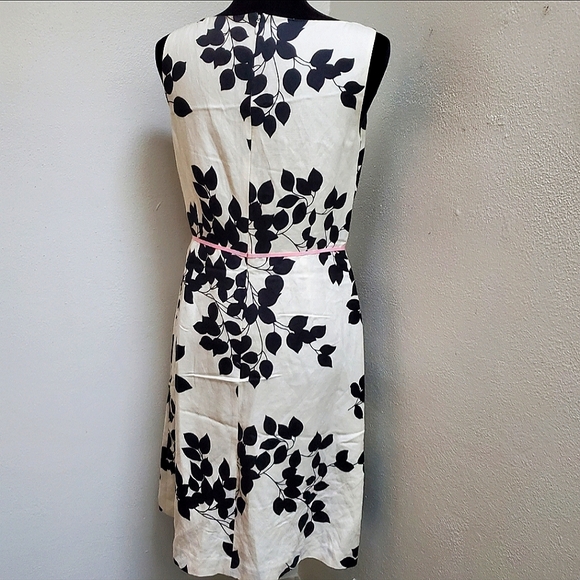 Ann Taylor LOFT Black and White w/Light Pink Summer Floral Shift Dress Size 6 - Picture 13 of 14